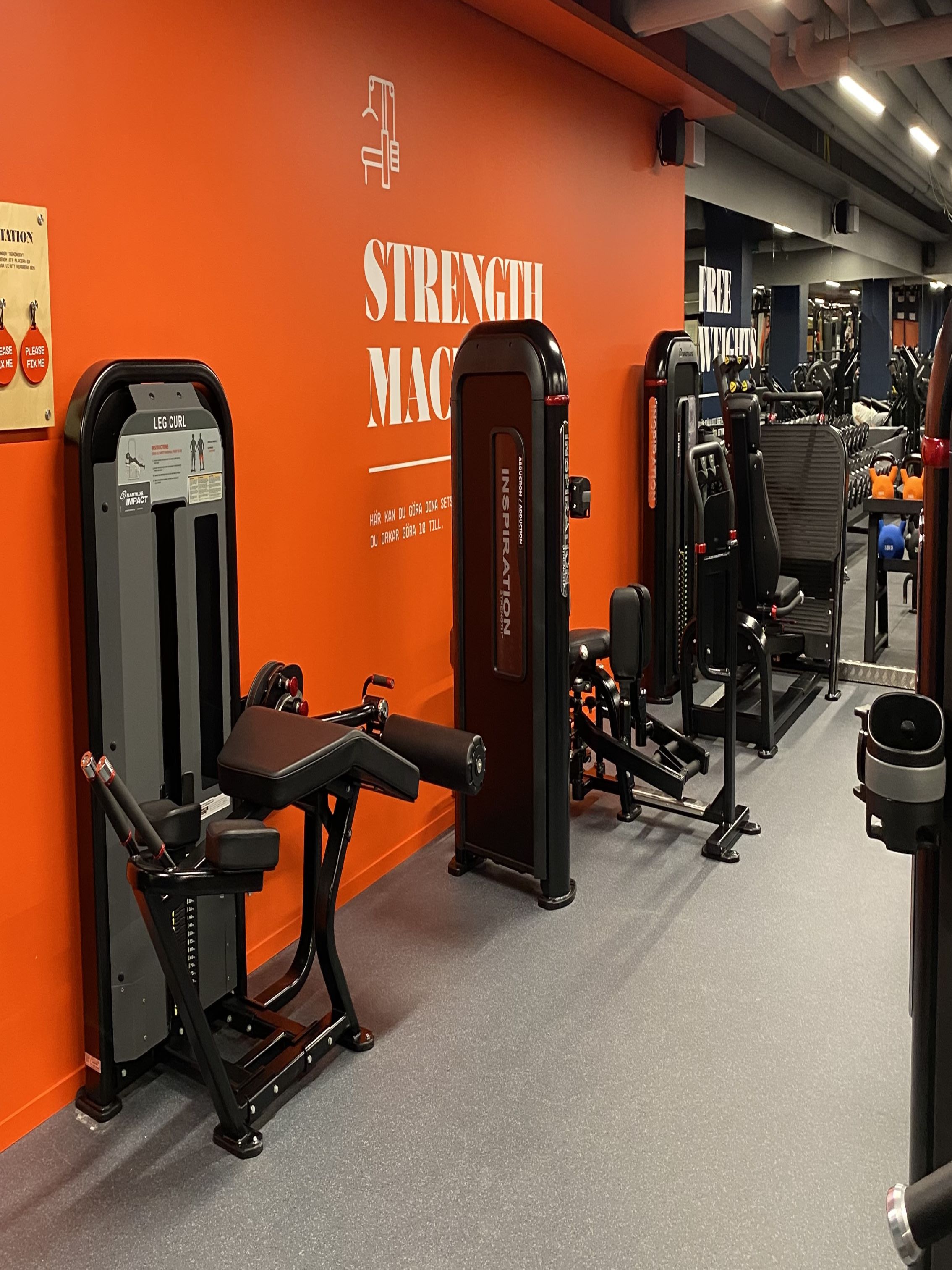 Fitness24Seven Fisksätra styrkemaskiner